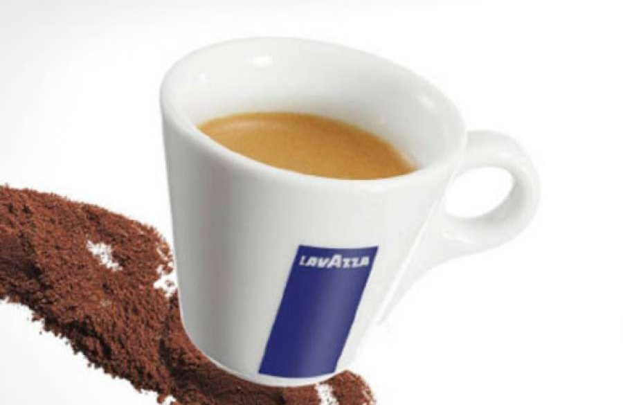 Una tazzina Lavazza, che ha siglato un accordo per l'innovazione con il PoliTo